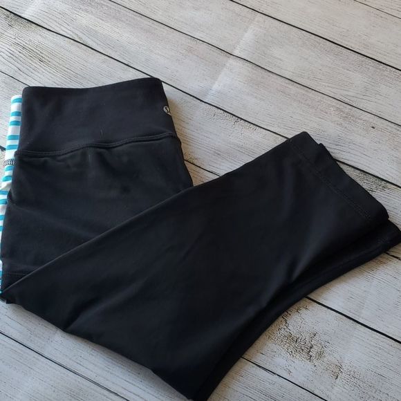lululemon athletica Pants - Lululemon A Go-Go Crop Black/Twin Stripe Spry Blue